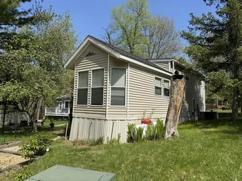 21-79 Woodhaven Lake Sublette IL 61367