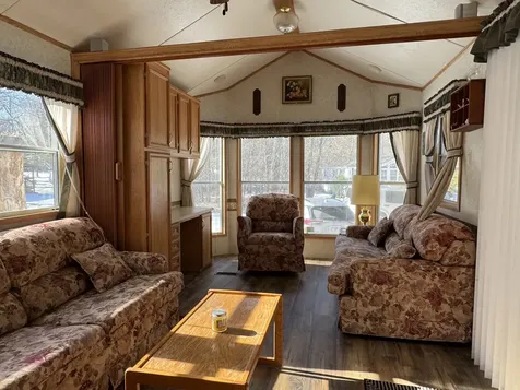 21-79 Woodhaven Lake Sublette IL 61367