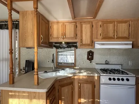 21-79 Woodhaven Lake Sublette IL 61367