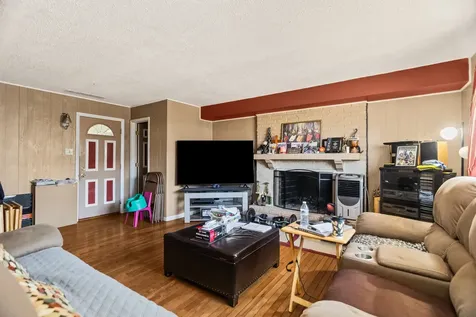 16506 Kenwood Avenue South Holland IL 60473