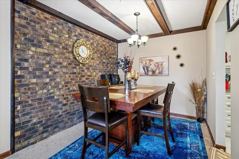 475 Shenstone Road Riverside IL 60546