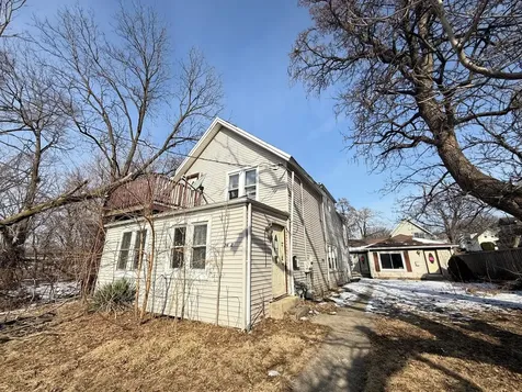 2662 Vermont Street Blue Island IL 60406