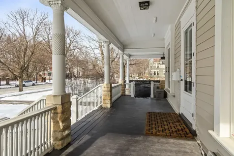 1735 Asbury Avenue Evanston IL 60201