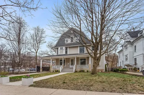 1735 Asbury Avenue Evanston IL 60201
