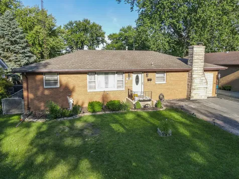 260 West Country Court Bourbonnais IL 60914