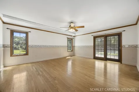 6N368 Oakwood Drive Campton Hills IL 60175