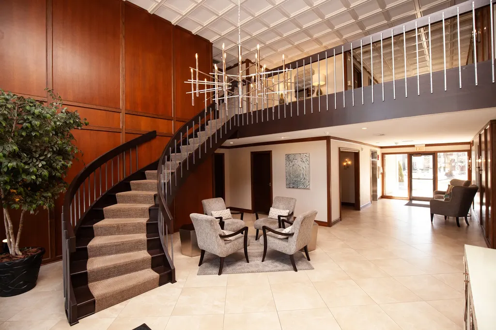 2 Oak Brook Club Drive Oak Brook IL 60523