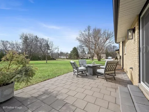 20W065 South Frontage Road Lemont IL 60439
