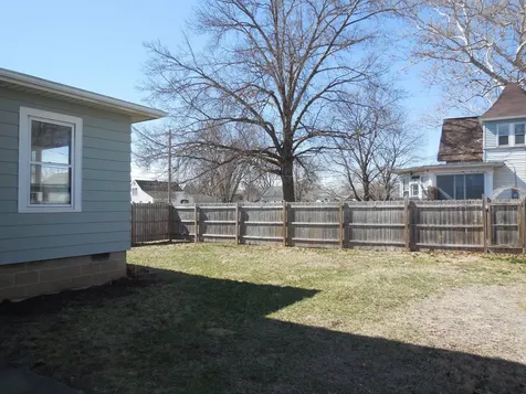 611 Dixon Avenue Rock Falls IL 61071