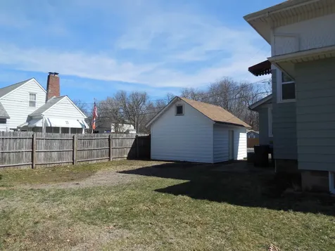 611 Dixon Avenue Rock Falls IL 61071