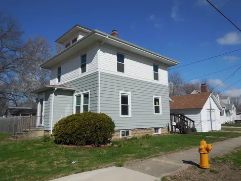 611 Dixon Avenue Rock Falls IL 61071