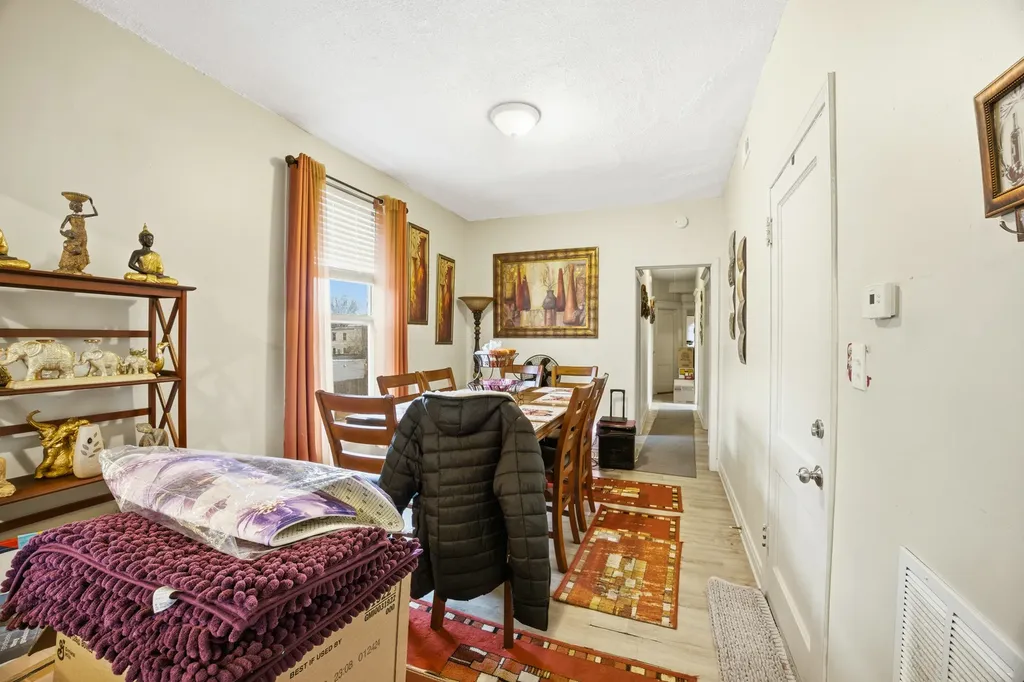 7014 South Calumet Avenue Chicago IL 60637