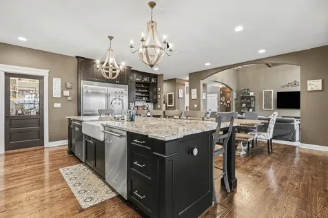 21433 South Wooded Cove Drive Elwood IL 60421