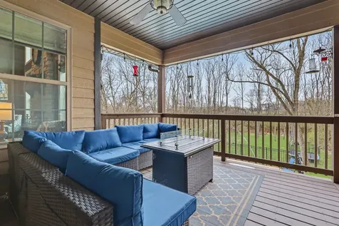 21433 South Wooded Cove Drive Elwood IL 60421