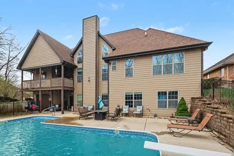 21433 South Wooded Cove Drive Elwood IL 60421