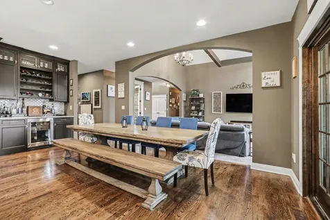 21433 South Wooded Cove Drive Elwood IL 60421