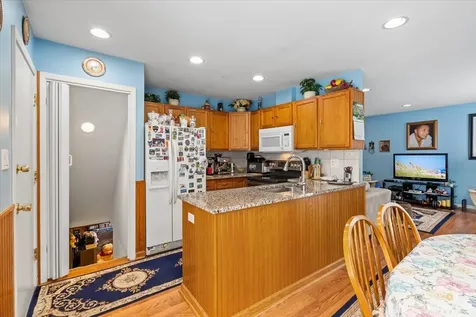 1375 North Whispering Springs Circle Palatine IL 60074