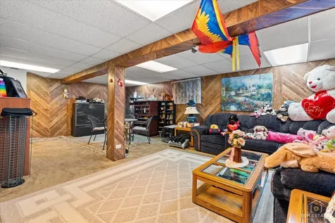 1375 North Whispering Springs Circle Palatine IL 60074