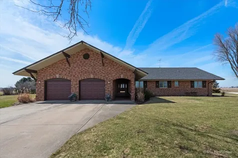 983 Council Road Somonauk IL 60552