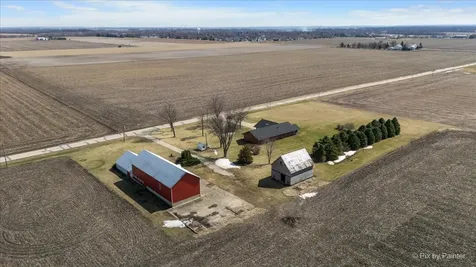983 Council Road Somonauk IL 60552