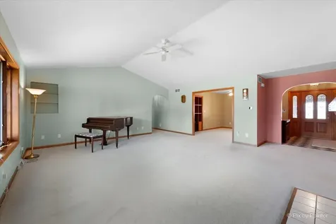 983 Council Road Somonauk IL 60552