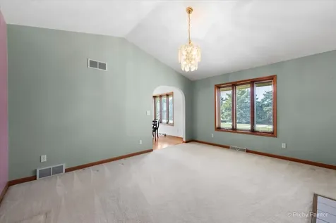 983 Council Road Somonauk IL 60552