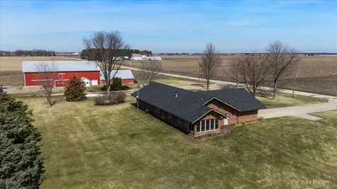 983 Council Road Somonauk IL 60552