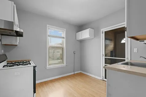 6316 West Warwick Avenue Chicago IL 60634