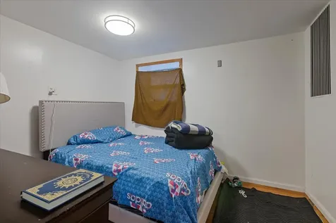6319 North Claremont Avenue Chicago IL 60659