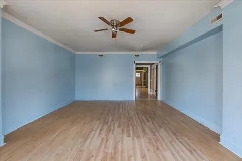 6319 North Claremont Avenue Chicago IL 60659