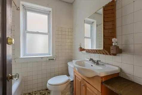 6319 North Claremont Avenue Chicago IL 60659