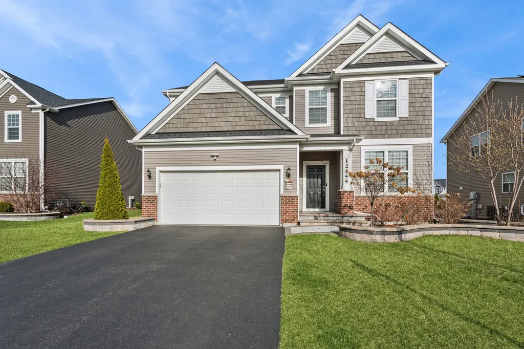 12344 S Meridian Lane Plainfield IL 60585