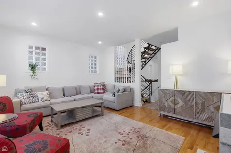 2317 North Hamilton Avenue Chicago IL 60647