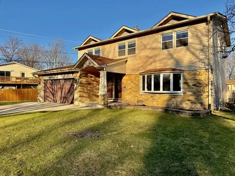 1403 South Birch Drive Mount Prospect IL 60056
