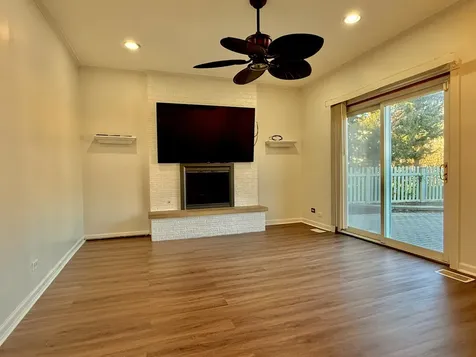 1403 South Birch Drive Mount Prospect IL 60056