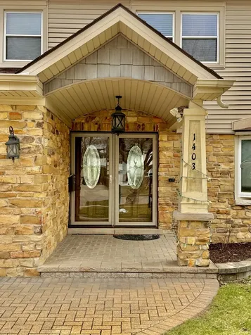 1403 South Birch Drive Mount Prospect IL 60056