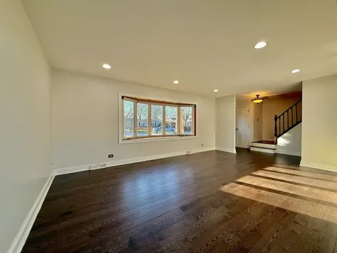1403 South Birch Drive Mount Prospect IL 60056