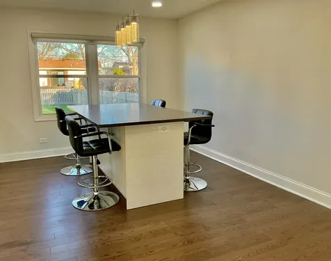 1403 South Birch Drive Mount Prospect IL 60056
