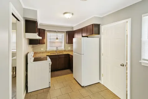 17306 Holmes Avenue Hazel Crest IL 60429