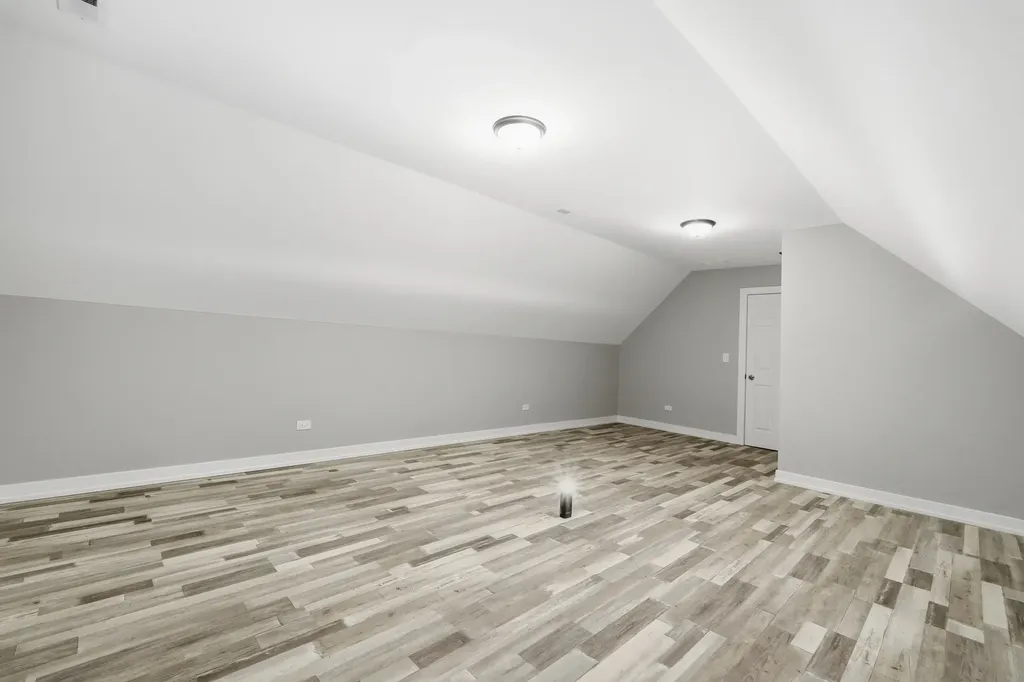 8839 South Colfax Avenue Chicago IL 60617
