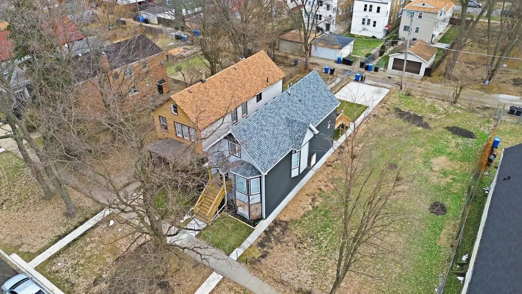 8839 South Colfax Avenue Chicago IL 60617