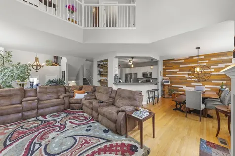 186 River Mist Drive Oswego IL 60543