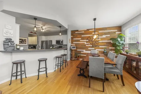 186 River Mist Drive Oswego IL 60543