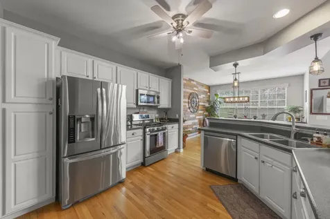 186 River Mist Drive Oswego IL 60543