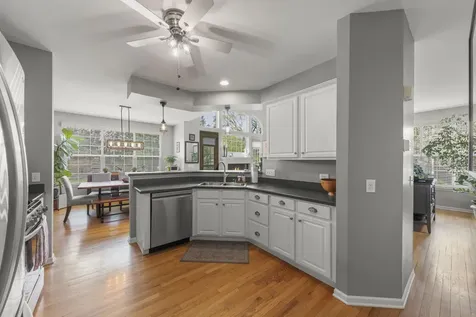 186 River Mist Drive Oswego IL 60543