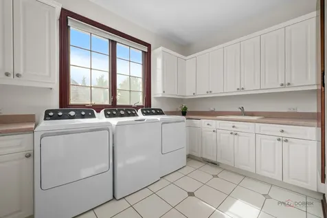 37108 North Kimberwick Lane Wadsworth IL 60083