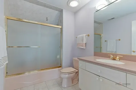 37108 North Kimberwick Lane Wadsworth IL 60083