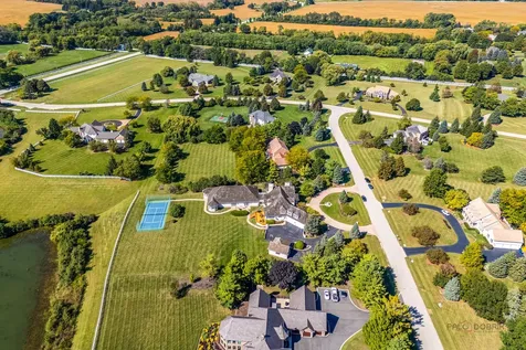 37108 North Kimberwick Lane Wadsworth IL 60083