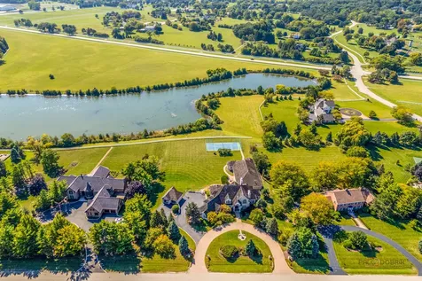 37108 North Kimberwick Lane Wadsworth IL 60083
