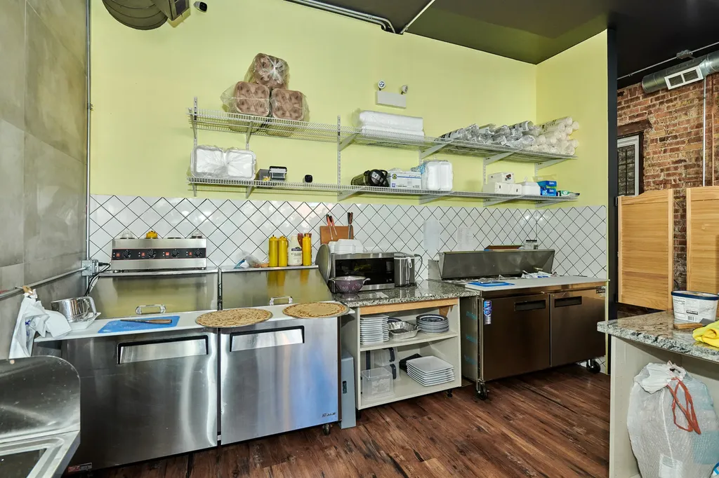 2607 West Peterson Avenue Chicago IL 60659